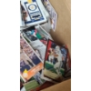 Image 5 : Assorted Basketball, Football & Baseball Cards 