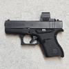 Image 8 : Glock 43 Subcompact 9x19mm Semi-Automatic Pistol with Red Dot Optic and 2 Clips (see description)