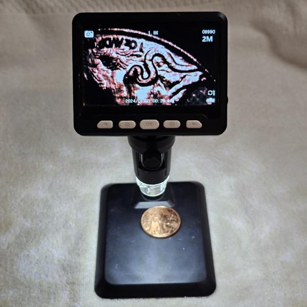 Digital LCD Electron Microscope With Stand
