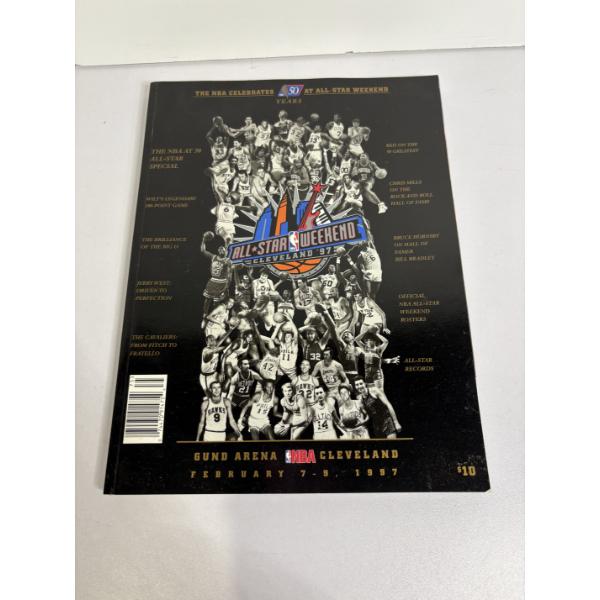 ALL - STAR WEEKEND Magazine - Cleveland '97 - Gund Arena NBA Cleveland -Includes Trading Cards 