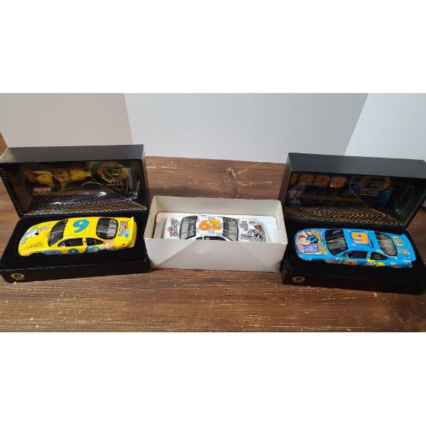 (3) Elite Racing 1:24 Scale Diecast Cars- Jerry Nadeu #9 & Jeff Green #29 Ft Cartoon Network