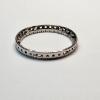 Image 5 : Stunning 10K White Gold Circle Pendant - Total Weight: 2.1g