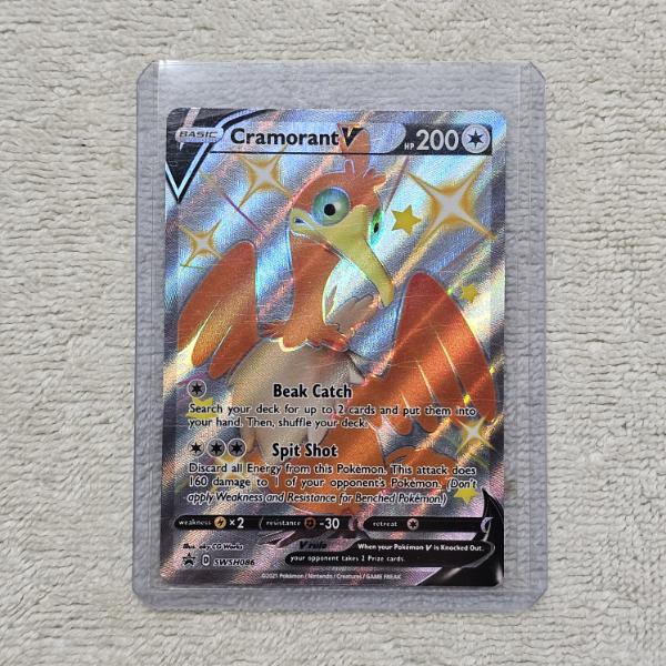 Cramorant V (SWSH086) Black Star Promo Holo Pokémon Trading Card