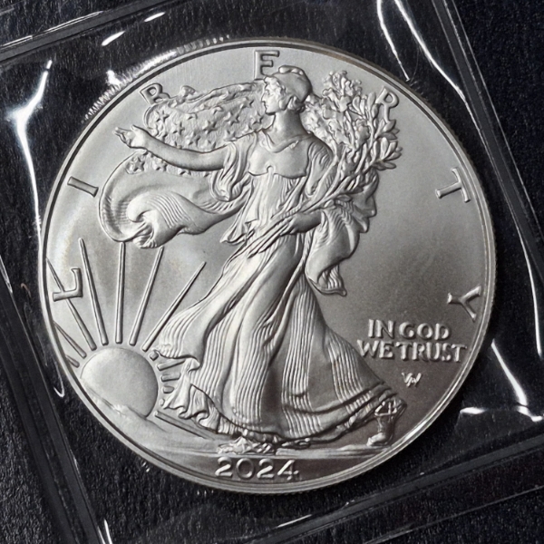 2024 United States Silver 1 Oz .999 Fine Silver Eagle 