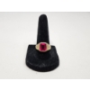 Image 1 : Beautiful 10K Yellow Gold Ring with Ruby Colored Stone - Size 8.5 - TW: 5.4g