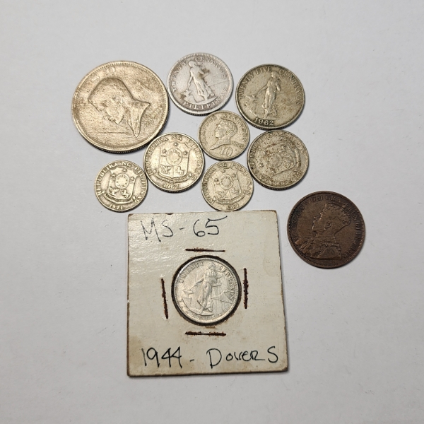 Lot of Assorted World Coins, Mainly Philippians 
