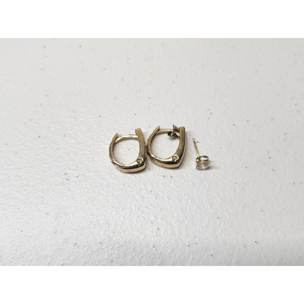 Pair of 14K Gold Diamond Hoop Earrings and One Loose 14K Gold Earring - TW: 4.9g
