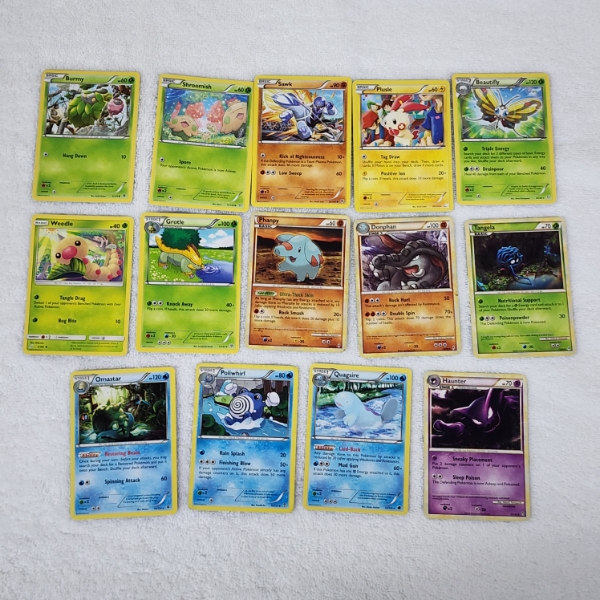 Fourteen Assorted Vintage Pokemon Trading Cards ~ Variety of Types & Rarities!