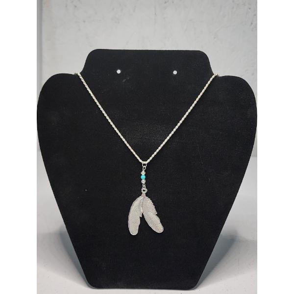 Sterling Silver 20" Necklace, Weight: 5.9g - Western-Style Feather Pendant (Unmarked, Not Sterl.)