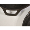Image 3 : Lot of 5 Cast Iron Skillets: (3) 10in, (1) 8in, (1) 4in Decorative 
