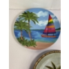 Image 2 : 5 Plastic Plates - Palm Trees & Sailboats - Palm Trees