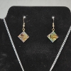 Image 2 : Vintage Jewelry Set ft. Oval Abalone Shell-Style Pendant Necklace & Matching Dangle Earrings