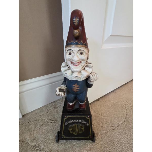 *Pick Up At Mantua Home-No Shipping Available* Collectable Vintage 12'' Gran Fabrica Punch Cast Iron