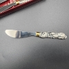 Image 2 : 4 "Briar Rabbit" Spreaders, Pewter Sculpted Rabbits Handles