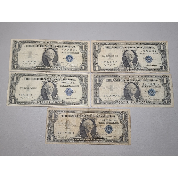 (5) Assorted United States $1 Silver Certificates - 1935 F, 1957, 1957 B - Face Value: $5.00