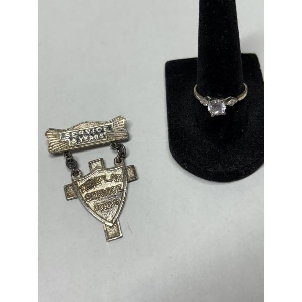 Gorgeous Sterling Ring size 8 - Templar Service Corps
