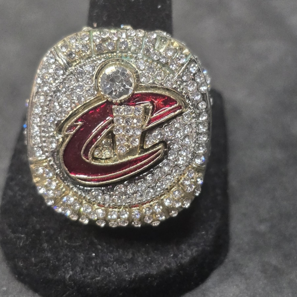 2016 Cleveland Cavaliers Championship Ring - LeBron James - Size 12