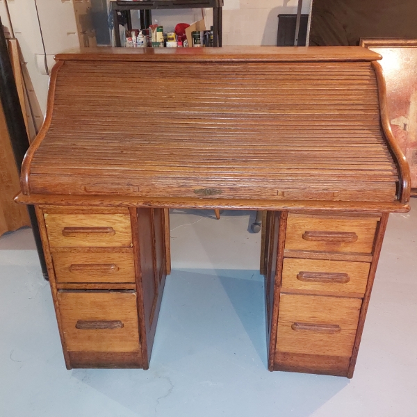 ANTIQUE Roll Top Desk Project.  Complete But Needs Restoration - 48 x 30 ... 56" Tall  See Pics