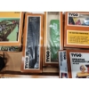 Image 17 : Vintage Tyco Electric Train Set with Cars, Tracks, and Accessories