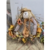 Image 2 : Fall Decor incl Scarecrow Wreath, Hay Bale, Box of Large Pinecones and More