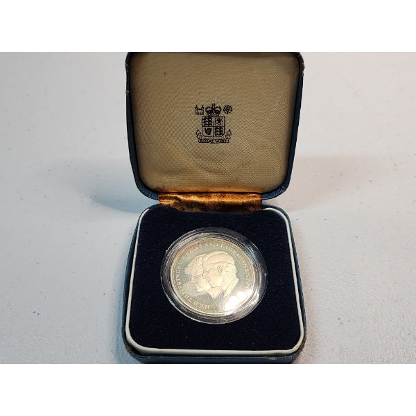 1981 Prince of Whales & Lady Diana Sterling Silver Coin TW: 28.5g