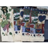 Image 3 : 18 Gallon Roughneck Tote With New Printed Towels, Hand & Kitchen Towels