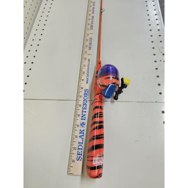 Zebco Tigger "Catch Em" 34-inch Floating Fishing Rod and Reel Combo