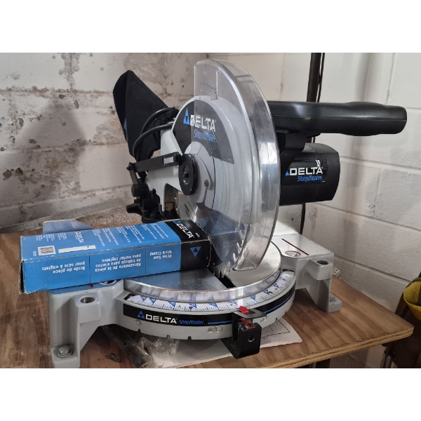 PICKUP IN CANTON - Delta "SHOPMASTER" 10" Chop Saw With Mitre Saw Work Clamp New In Box -Excellent