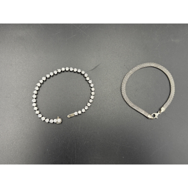 Sterling Silver Bracelets - 2 Gorgeous Bracelets - Italy - 7.5 & 8 inches  - 15.8 Grams 