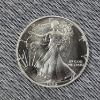 Image 1 : 1992 United States 1 Oz .999 Fine Silver American Eagle Round ~ Mint Condition!