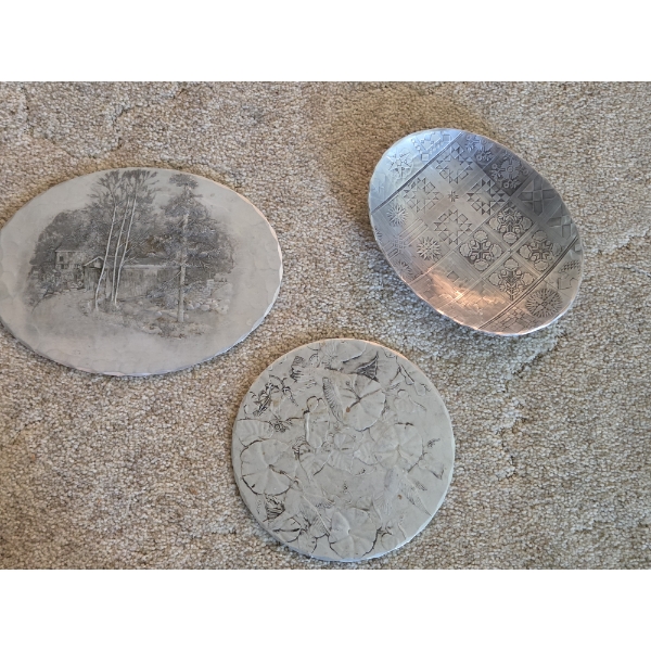 PICKUP IN CANTON - Wendell August Forge Hot Pot Rests, And Bowl 