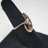 Image 2 : Stunning 10K Yellow Gold Ring with Diamond - Size 4.5 - TW: 2.9g