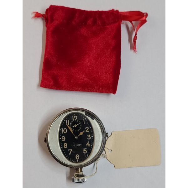 Vintage New Haven Clock Company 8-day Mechanical Movement Automobile Dash Clock 