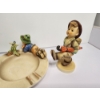 Image 4 : Lot of 3 Vintage Collectible Hummel Goebel Porcelain Figurines in Excellent Condition