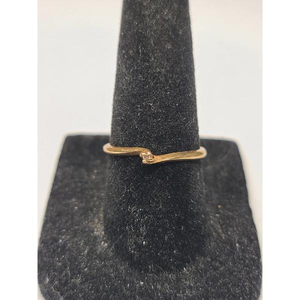 14K Yellow Gold Bypass Engagement Ring - Size 6.5 - Weight: 1.3g