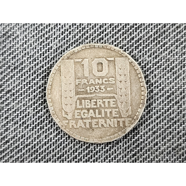 SILVER 1933 France 10 Francs Coin - 68% Silver - ASW: 0218 Oz