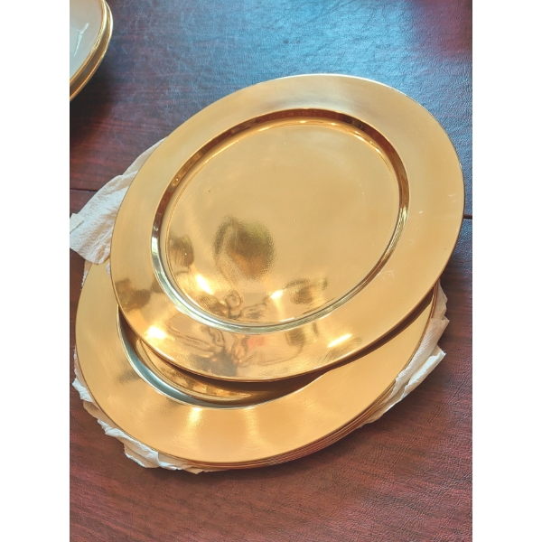 Set Of 6 Gold Colored Metal 12" Chargers (Underplates) For Serving China As Shown Not Used