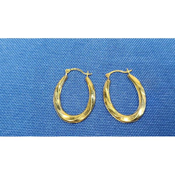 10K Gold Oval Swirl Hoop Earrings - Weight: 0.5g
