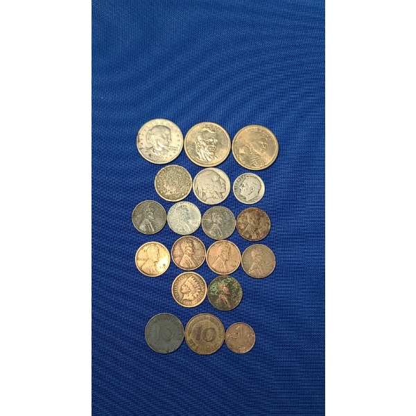 Assorted U.S & Foreign Coins 