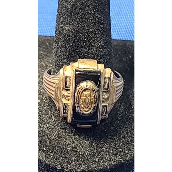 Men's 10K Gold Herf Jones 1974 Washington Highschool Massillon, Ohio Class Ring - Size 11 