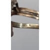 Image 6 : 10K Two-Tone Gold Band Featuring Diamond Accent & Engraved Leaf - Size 8 - Weight: 1.5g