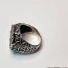 Image 5 : Large Sterling Silver Men's Signet Ring Size 11 & Broken Sterling Silver Chain - TW: 15.2g