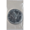 Image 1 : 2003 Royal Canadian Mint 1 Troy Ounce .9999 Fine Silver $5 Canadian Maple Leaf - Mint Condition