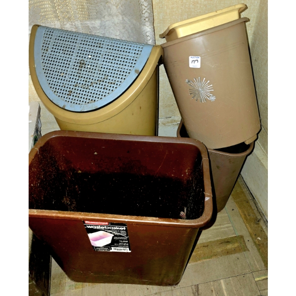 5 Assorted Trash Cans