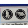 Image 2 : Franklin Mint God and Country Lord's Prayer and Pledge of Allegiance Medals 