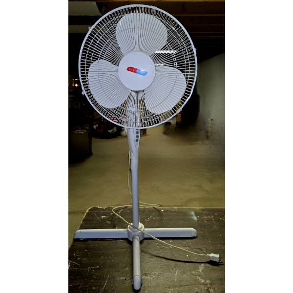 Floor Standing Oscillating Fan - Climate Keeper Brand