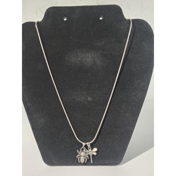 Sterling Silver Chain 23in Necklace w/ Extender and Spider and Dragonfly Pendants TW: 13.8g