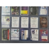 Image 5 : 20 Assorted Near Mint Veteran Parallel Football Trading Cards in Protective Toploaders