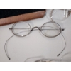 Image 4 : 3 Pairs of Antique Spectacles with Case, Including Gold-Filled