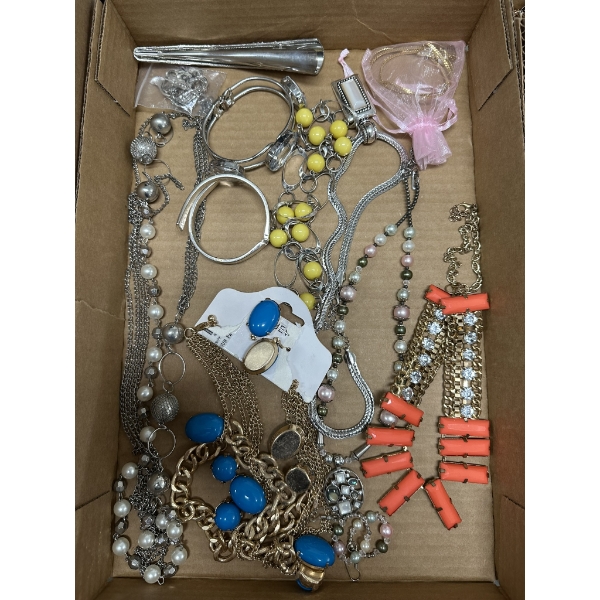 Lot of Costume Jewelry (3)